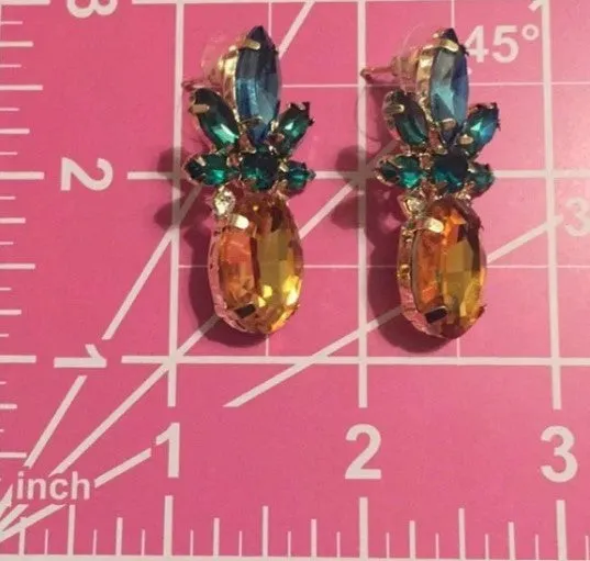 50% OFF Brand New Cute Pineapple 🍍 Earrings Yellow Green . Women's Ladies Fashion Jewelry