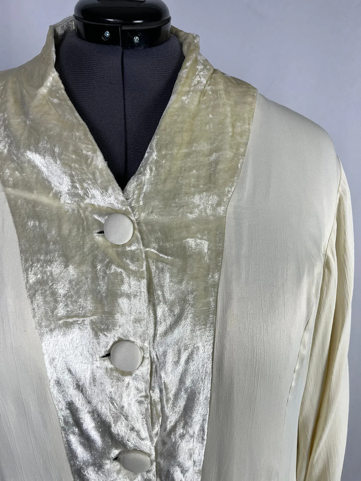 Angel of Love by Nataya Size 3X (24) Cream Velvet Duster Jacket