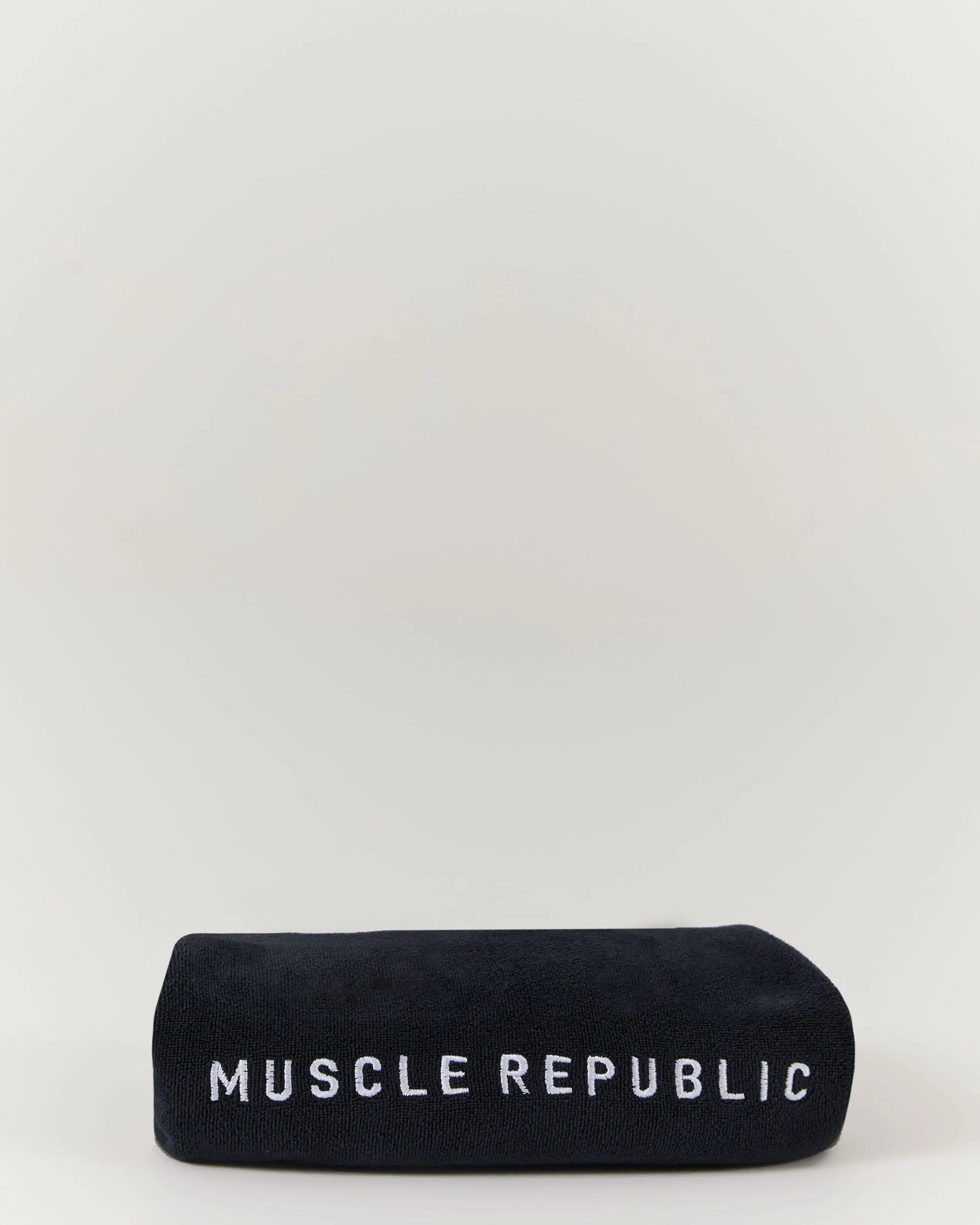 GYM TOWEL - BLACK
