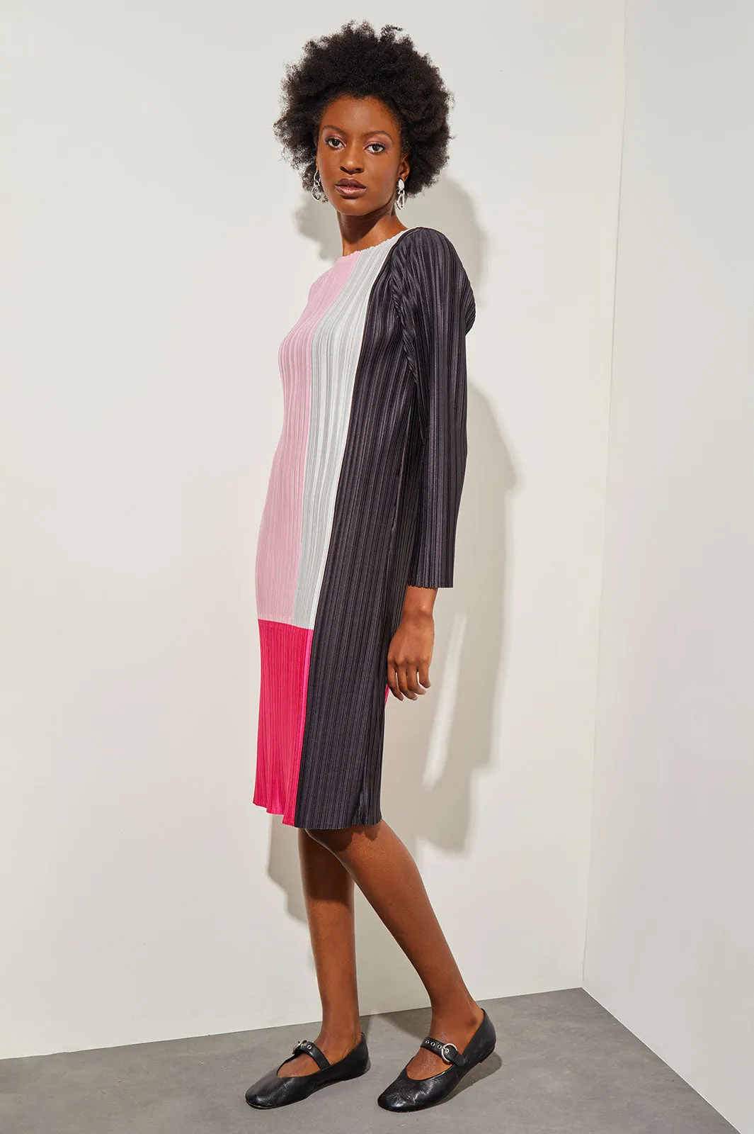 Knee-Length Dress - Fine Pleat Crepe de Chine
