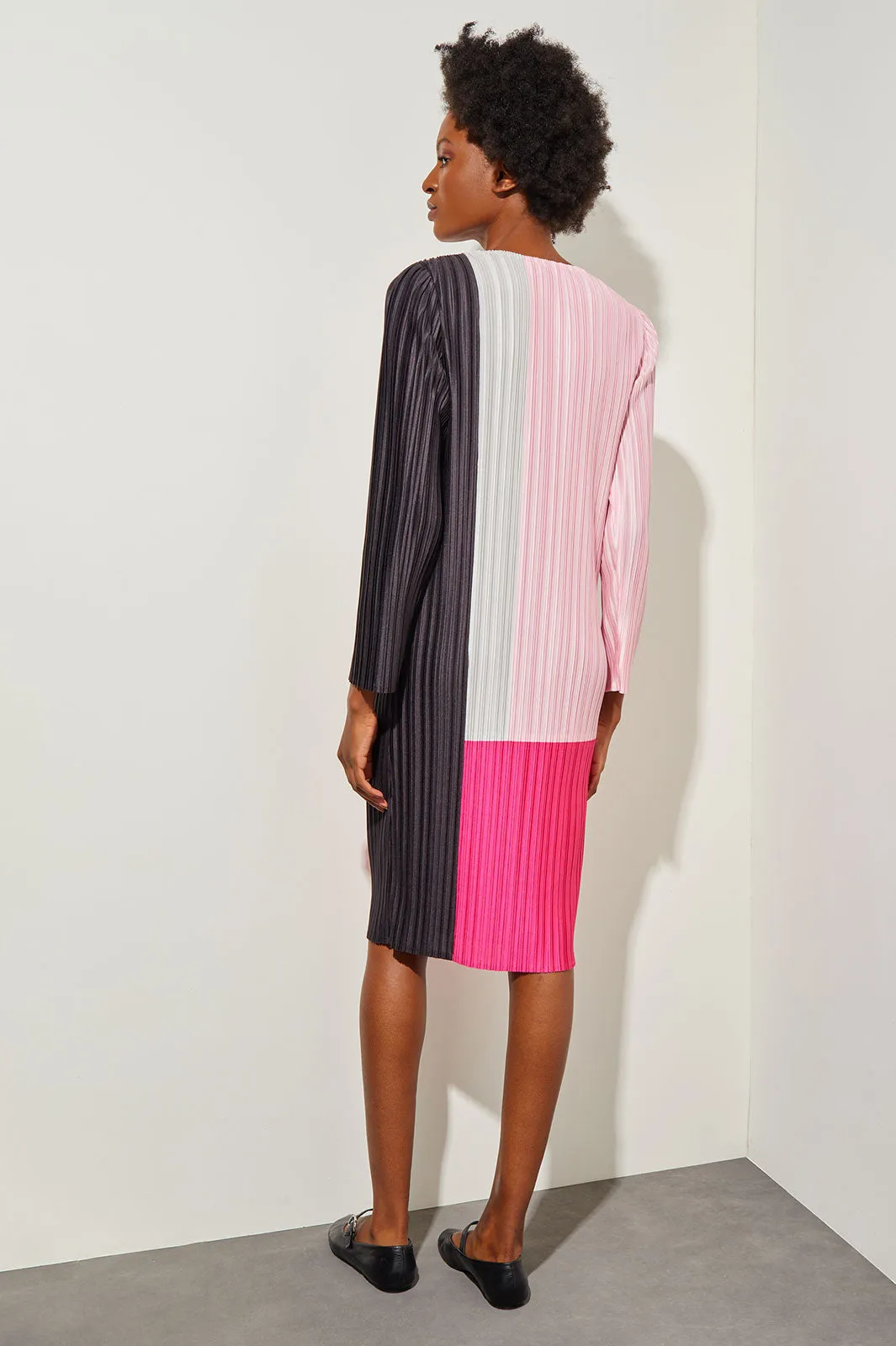 Knee-Length Dress - Fine Pleat Crepe de Chine