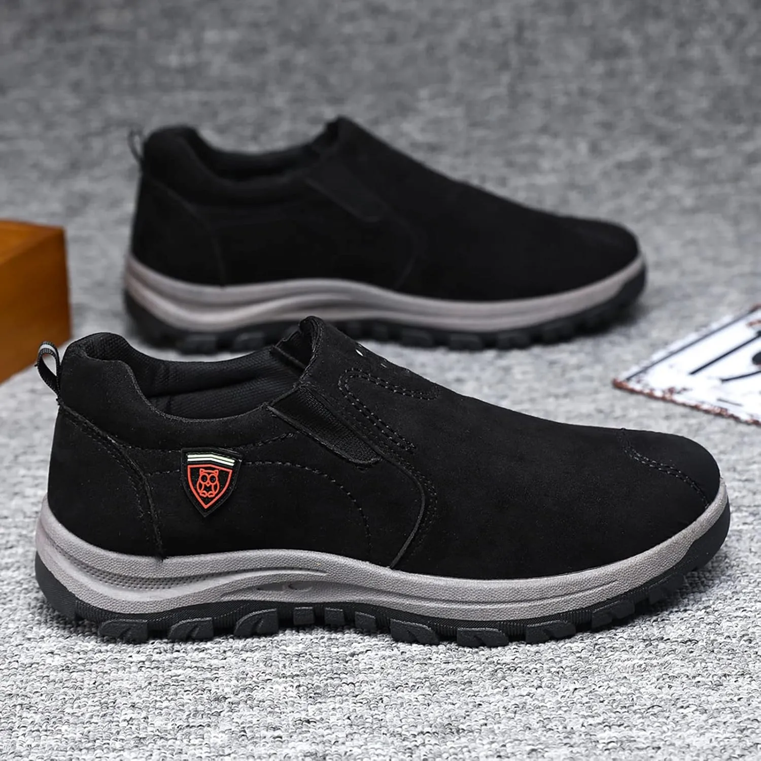 Men's Suede Fashion Slip-on Loafers Comfortable Moccasins Boat Shoes Casual Penny Driving Loafers Casual Walking Shoes Dress Comfortable for Work