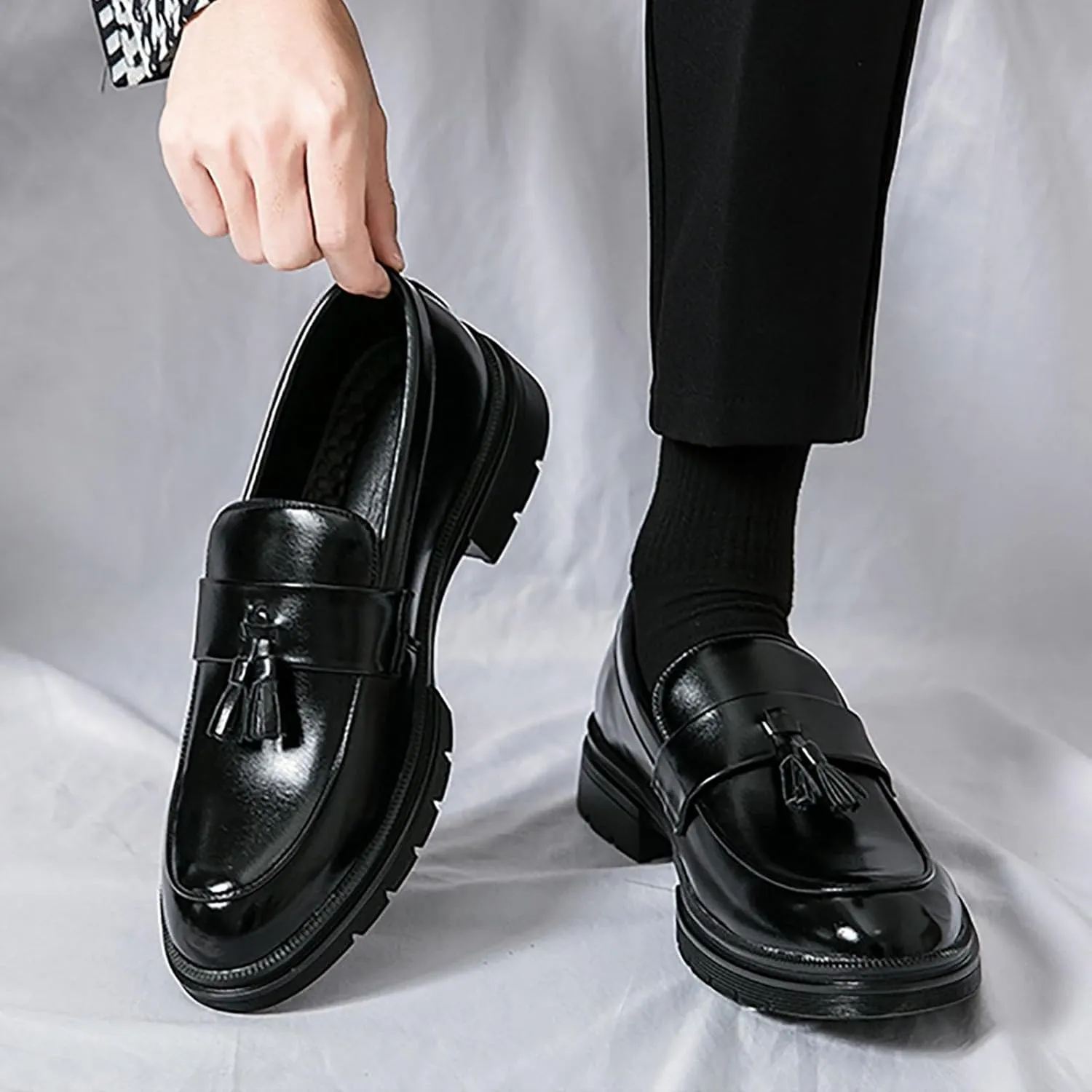 Men's Tassel Leather Slip-on Oxfords， Soft and Comfortable Slip-on Footwear Driving Party Business Work Shoes