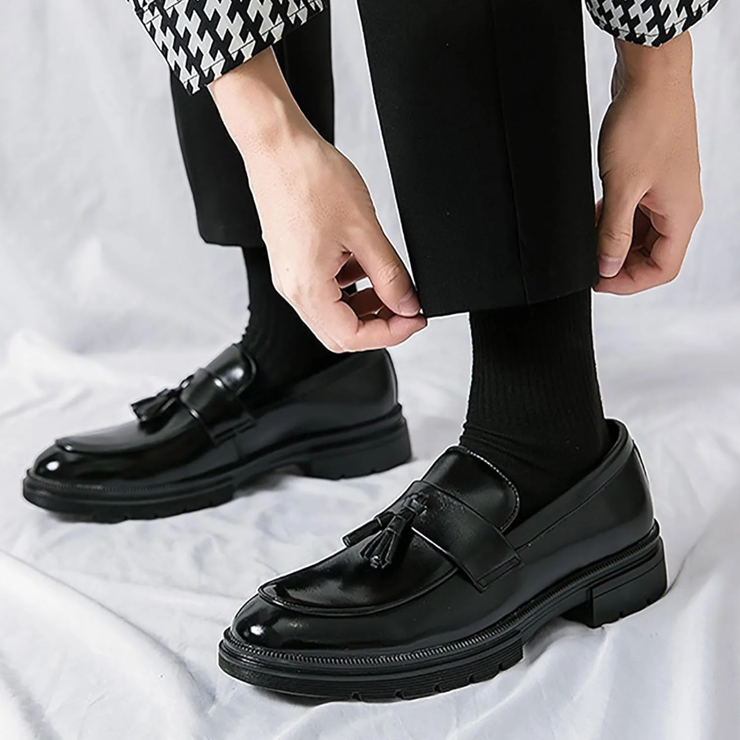 Men's Tassel Leather Slip-on Oxfords， Soft and Comfortable Slip-on Footwear Driving Party Business Work Shoes