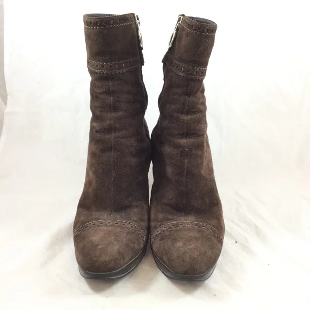 Sergio Rossi Suede Heeled Booties. Size 37