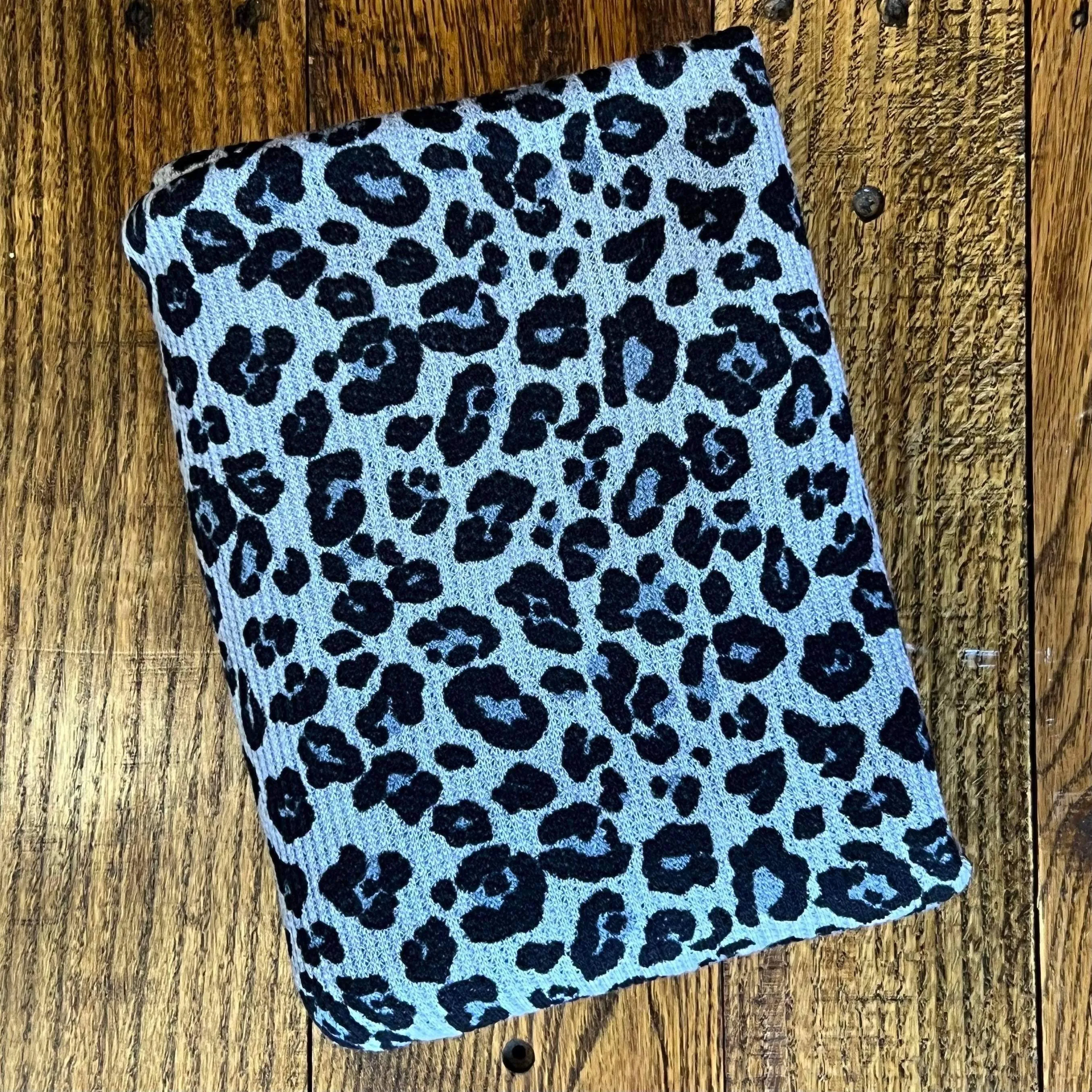 *Snow Leopard on Grey Waffle Sweater Knit (LAST YARDS-MAY NOT BE CONTINUOUS)